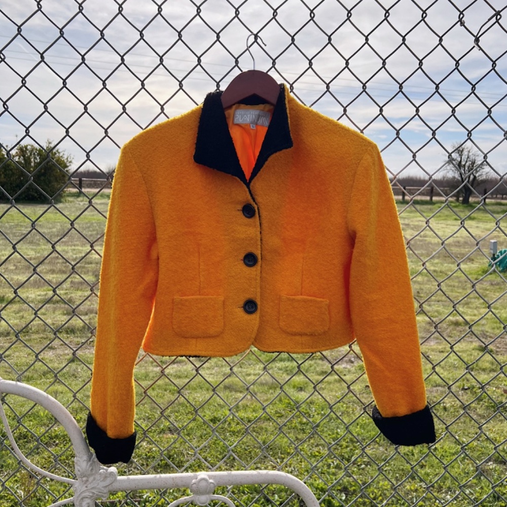 Vintage 80s Dorothy Schoelen Platinum Blazer